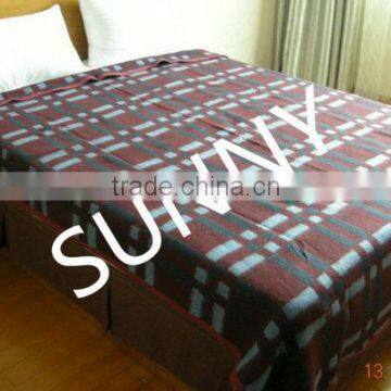 Latest Fashion Supreme Quality Polar Fleece Check Blanket photo-6