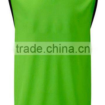 Soccer training vest green color new design