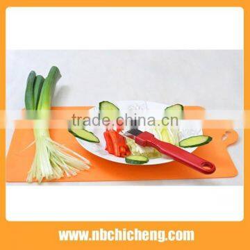 Multi- Shredded Onion Knife photo-3