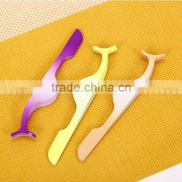 Gradient Ramp Rubber Plastic Material Multifunctional Eyelash Tweezer for Beauty Salon photo-3