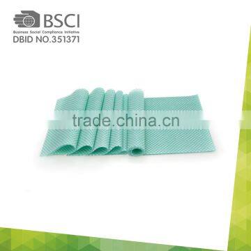 2017most Popular Nonwoven Chamois Cleaning Cloth in Roll photo-4