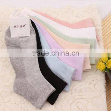 Zm40574b Women Mid-calf Length Pure Color Sock Ladies Fancy Cotton Socks photo-3