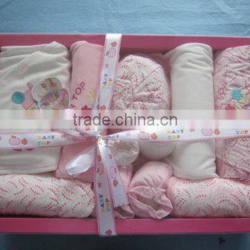 Wholesale High quality Fabric Cute Style Baby Gift Set