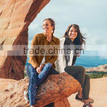 Custom Wide Waist Yoga Pants Tights With Leg Pockets Woman Leggings