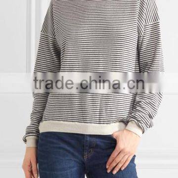 High Quality Woman Wearing Cashmere Thin Striped Turtleneck Sweater photo-2