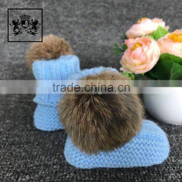 2017 Wholesale Beautiful Shoes Plush Baby Booties With Rabbit Fur Ball