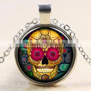 XP-TGN-S-103 Factory Price Diy Image Glass Vintage Meaningful Antique Pendant Skull Dome Cabochon Necklace For Gift