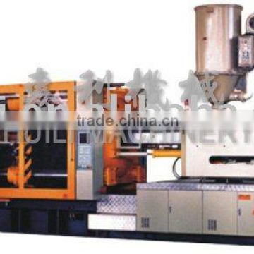 Plastic injection machine