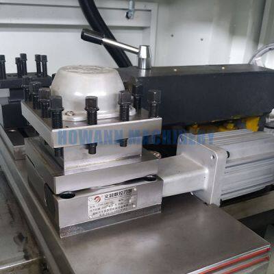 Hot Sale CK6130 Mini Automatic CNC Lathe Machine Multifunctional Small Metal Turning Lathe for Light & Medium Duty Machining photo-4