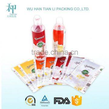 Fancy custom waterproof adhesive beverage label sticker , roll beverage label for plastic bottles                        
                                                Quality Choice