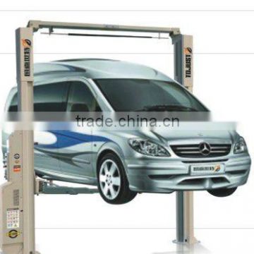 clear floor two post vehicle lift C455E