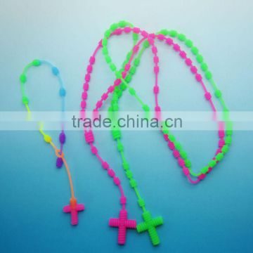 Hot promotional Customized Fun Multi Shapes Silicone Rubber Necklace