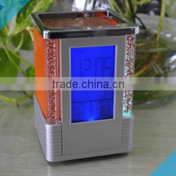 new design Christmas gift flash moon light digital pen holder calendar clock with bank pen holder