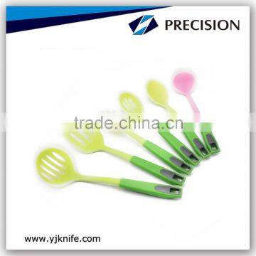 2015 New Style Food Grade Silicone Kitchen Utensil