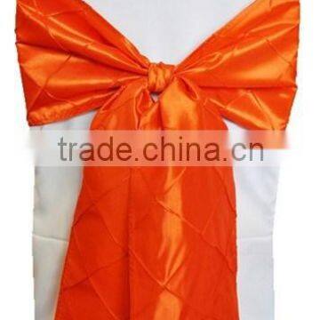 banquet wedding plastic beach chairs sash and table covers