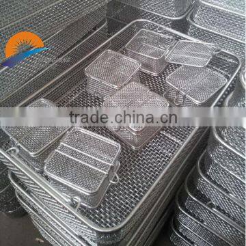(manufacturer) Wire Mesh Basket
