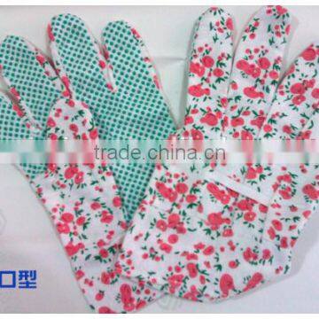 Garden Tool With Garden Glove photo-2