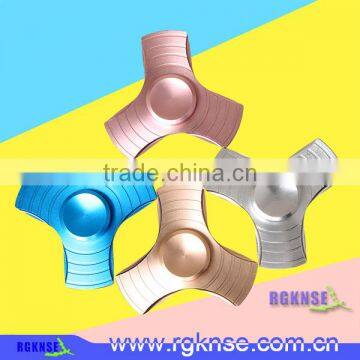 RGKNSE Portable Mini Fidget Spinner Toy Pressure Relief Hand Held Spinner EDC Metal Wind Spinner photo-6