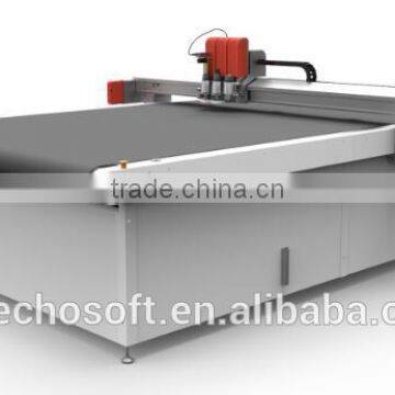 Garment/Textile/Fabric Cutting Machine