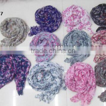 popular flower design scarfs