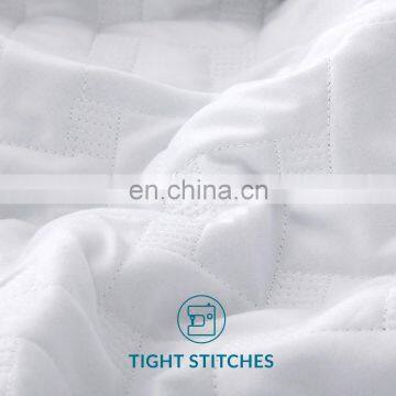 Delicate Multi Purpose Movable Woven 100% Microfiber Polyester Quilt Bedspread Set photo-4