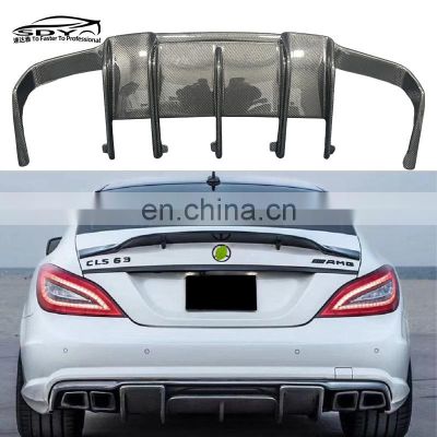 C218 CLS High Quality Carbon Fiber  R Style Rear Diffuser Rear Bumper Lip For Mercedes Benz C218 CLS CLASS CLS63