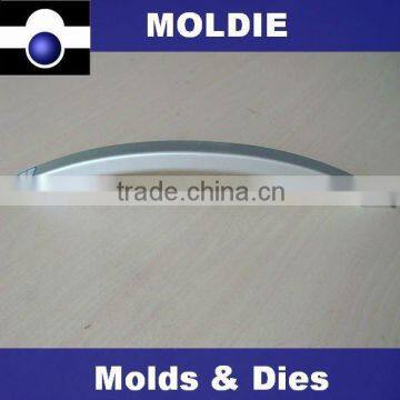 Anodized aluminium refrigerator door handle