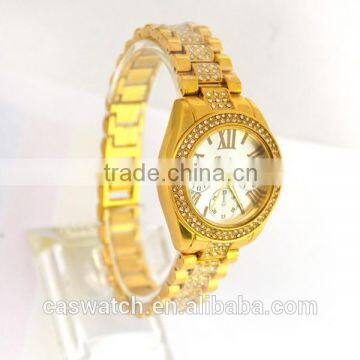 Alibaba Factory Fashion Gold plated wrist watch with diamond