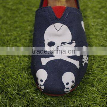 Skull Print Leisure Canvas Stock Shoes photo-5