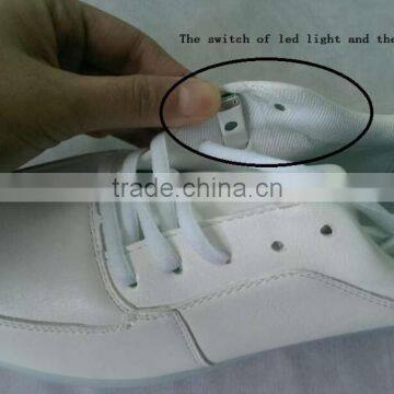 2016 Fashion Most Popular LED Light Shoes Sport Attractive LED Light Up Shoes photo-5
