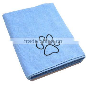 SINLAND Ultra Absorbent Microfiber Pet Towel with Embroidered Paw print 30"x50"