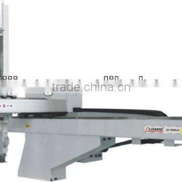 robotic arm for injection molding machine