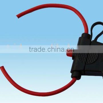 injection type fuse holder with lamp