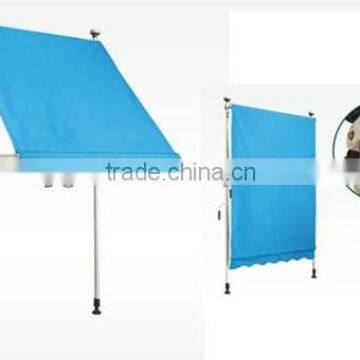 Retractable awning