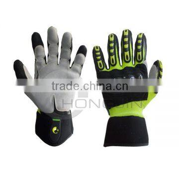 Nitrile Coated Mechanic Gloves with PVC Chips