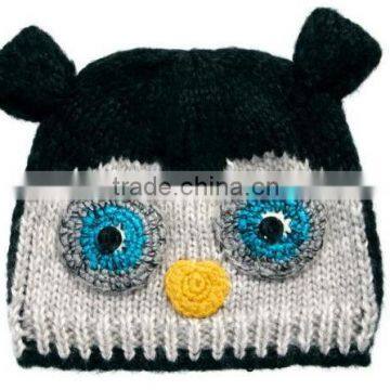 women knitted owl hat with embroidery