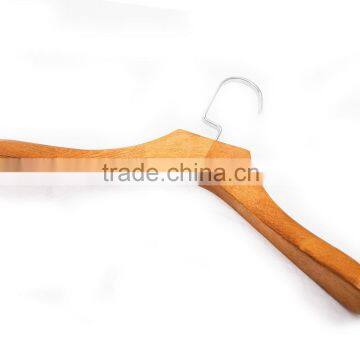 WOODEN COAT HANGER ASDC02