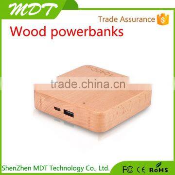 Universal larger capacity wooden or bamboo 10400 power bank