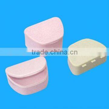 Plastic Denture Box