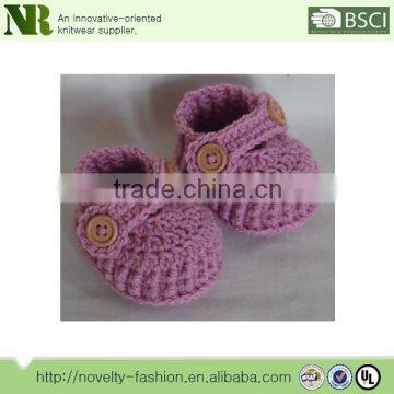 wholesale popular designs lovely baby knitted shoes