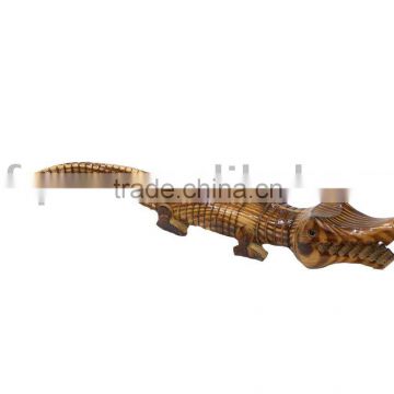 cheap wooden toy crocodilian for travel souvenir