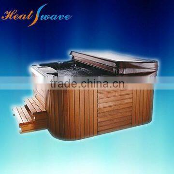 bathtub with lockable hard cover