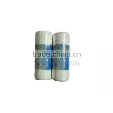 Nonwoven dust cloth in roll