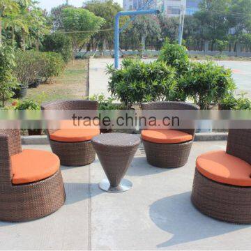 Rattan Outdoor Furniture Cafe Table Chair Set photo-4