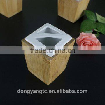 Factory Direct 4 Pcs Ceramic Bathroom Set With Wooden Cover