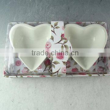 White ceramic heart shaped bowl / dishes with gift color box small size