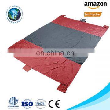 New Sand Proof Compact Outdoor Picnic Beach Mat for Family Big Size 9X7ft Custom Cheap 210T Parachute Nylon Beach Blanket photo-3