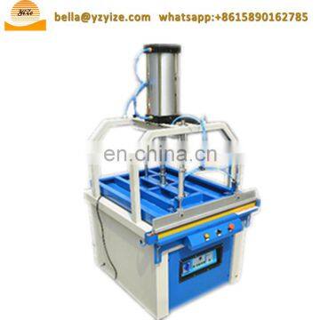 New Design Automatic Pillow Plastic Bag Packaging Compressing Machine Pillows Sealing Machine