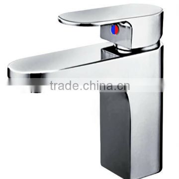 Wholesale Kitchen Faucets Polish Brass Zinc Alloy Handle Ceramic Spool Portable Ceramic Water Tap KL-2013