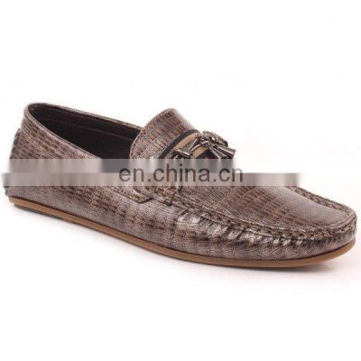 New arrival moccasins luxury design beautiful color and good quality leather men shoes